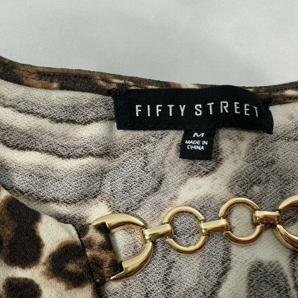 Stylish Animal Print Long Sleeve Top - Picture 8 of 8